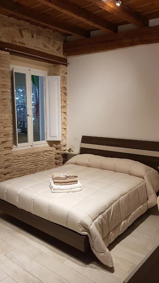 B&B Del Corso โลเรโต ภายนอก รูปภาพ